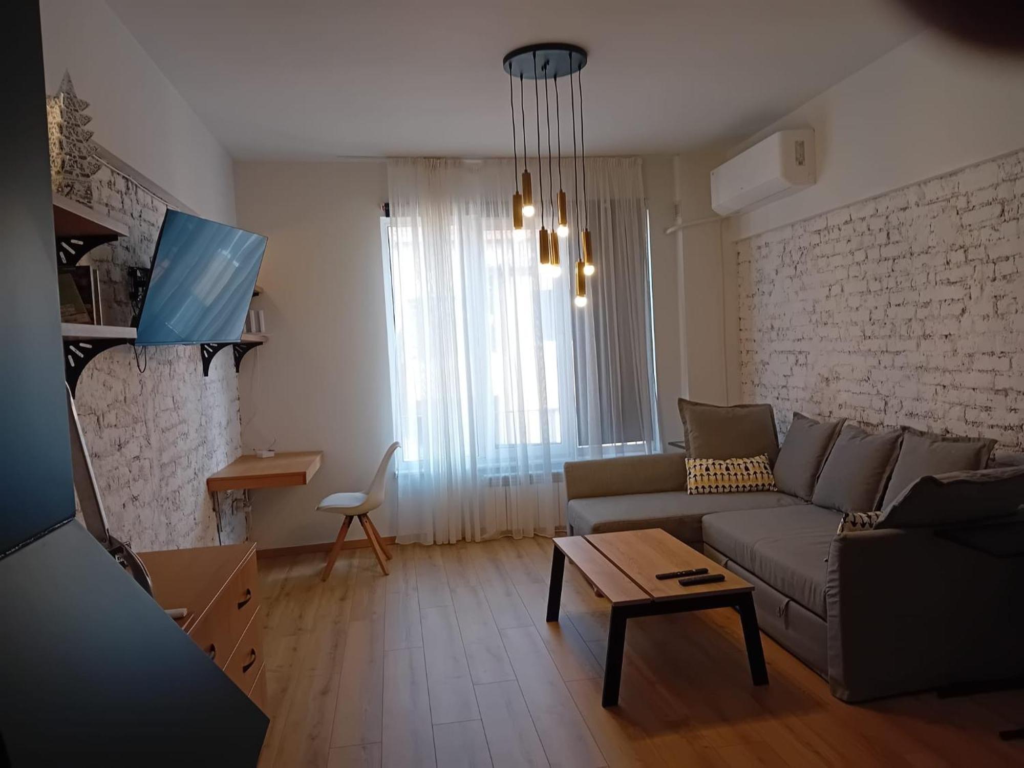Апартаменти Trendy And Stylish In Centre For Business And Leisure Софія